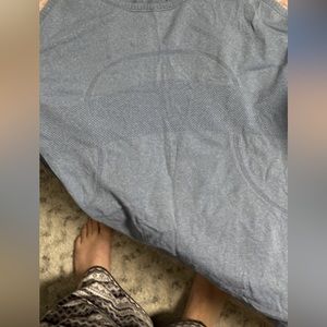 Lulu swiftly racer back, never worn. Smoke free home